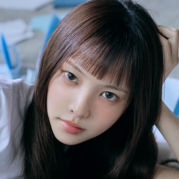 Yunah (윤아)